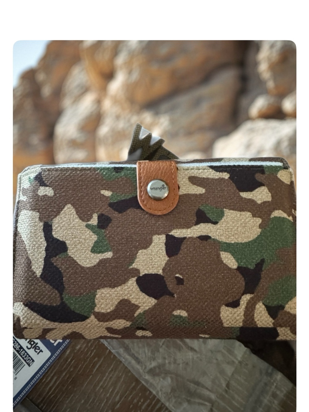 Wrangler Camo Wallet - Green & Brown - Picture 2 of 5